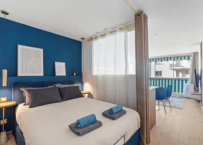 Soleil D'or 2 Min Des Plages , Centre Les Pins * Juan-les-Pins